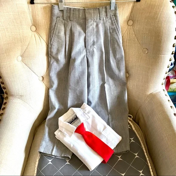 Kids White and Gray Matching Set with Red Tie - Picture 5 of 9